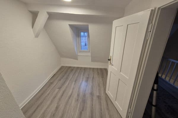 Prenájom bytu 3-izbový 60 m², Fulda, Hesensko Prenájom bytu 3-izbový 60 m², Fulda, Hesensko