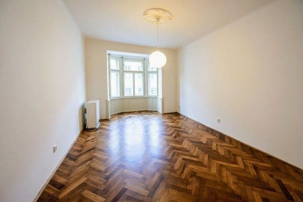 Prenájom bytu 2-izbový 78 m², Kubelíkova, Praha Prenájom bytu 2-izbový 78 m², Kubelíkova, Praha