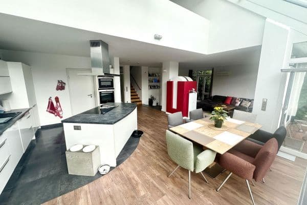 Predaj domu 174 m², pozemek 789 m², Lüninghauser Str. 111, Lilienthal Predaj domu 174 m², pozemek 789 m², Lüninghauser Str. 111, Lilienthal