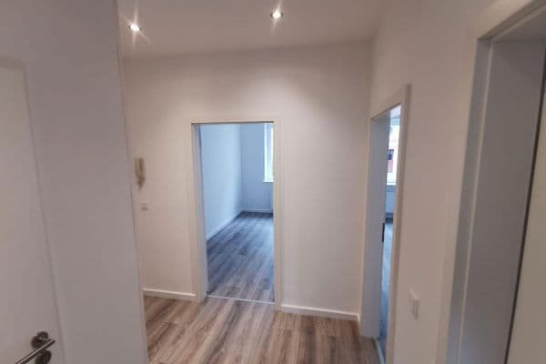 Prenájom bytu 3-izbový 64 m², Gohliser Straße 22, Leipzig Prenájom bytu 3-izbový 64 m², Gohliser Straße 22, Leipzig