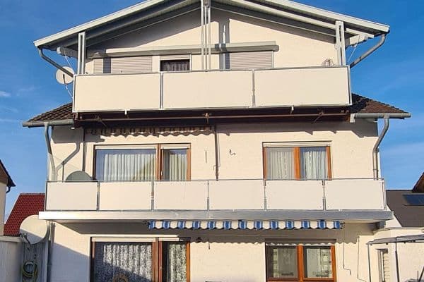 Predaj domu 216 m², pozemek 524 m², Lauberweg 30, Hettenleidelheim Predaj domu 216 m², pozemek 524 m², Lauberweg 30, Hettenleidelheim