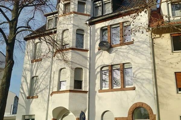 Prenájom bytu 3-izbový 105 m², Worms Prenájom bytu 3-izbový 105 m², Worms