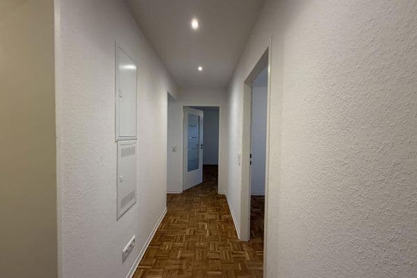 Prenájom bytu 3-izbový 70 m², Hardtstr. 36, Karlsruhe Prenájom bytu 3-izbový 70 m², Hardtstr. 36, Karlsruhe