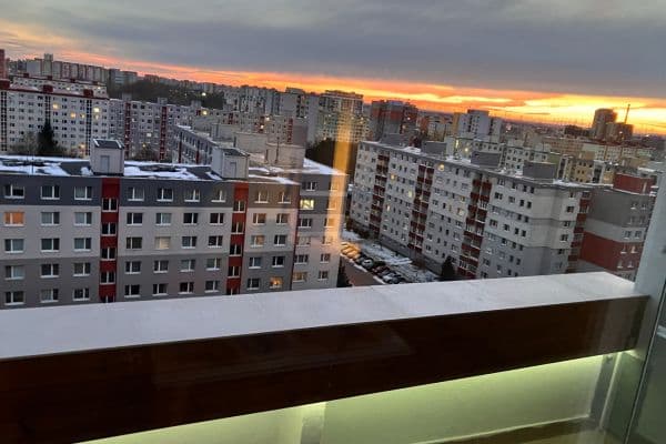 Prenájom bytu 2-izbový 50 m², Mánesovo námestie, Petržalka Prenájom bytu 2-izbový 50 m², Mánesovo námestie, Petržalka