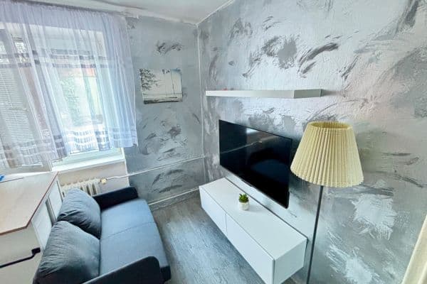 Prenájom bytu 1-izbový 29 m², Čujkovova, Ostrava Prenájom bytu 1-izbový 29 m², Čujkovova, Ostrava