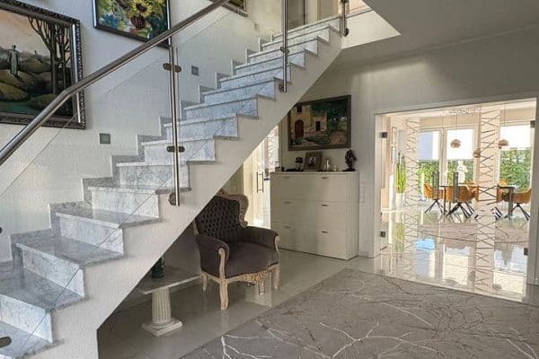 Predaj domu 194 m², pozemek 464 m², Mössingen Predaj domu 194 m², pozemek 464 m², Mössingen