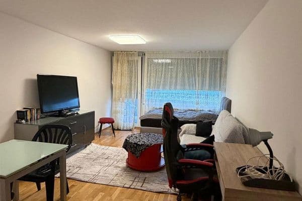 Prenájom bytu 1-izbový 35 m², Lerchenauerstr. 219, München, Bavorsko Prenájom bytu 1-izbový 35 m², Lerchenauerstr. 219, München, Bavorsko