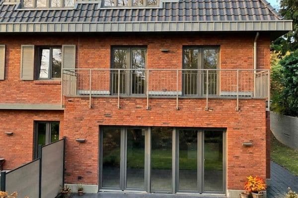 Predaj domu 179 m², pozemek 379 m², Hamburg, Hamburg Predaj domu 179 m², pozemek 379 m², Hamburg, Hamburg