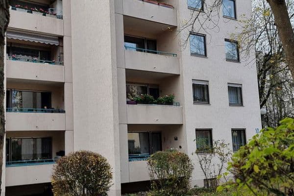 Prenájom bytu 3-izbový 71 m², Pfullendorfer Str. 10, Ulm Wiblingen Prenájom bytu 3-izbový 71 m², Pfullendorfer Str. 10, Ulm Wiblingen