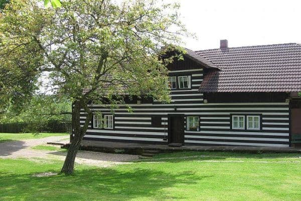 Prenájom rekreačného objektu, Leština Prenájom rekreačného objektu, Leština