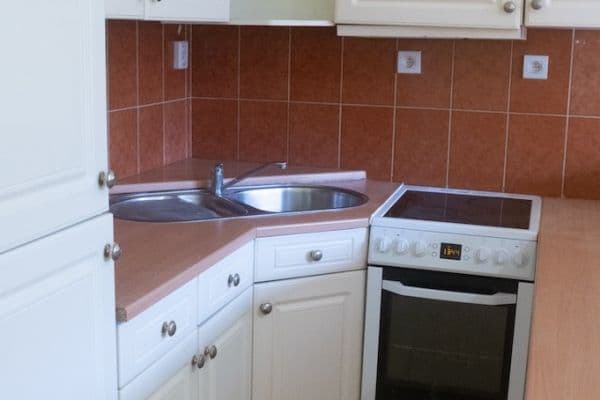 Prenájom bytu 2-izbový 65 m², Dr. A. Hejny, Úpice Prenájom bytu 2-izbový 65 m², Dr. A. Hejny, Úpice