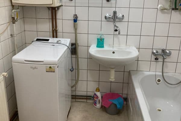 Prenájom bytu 2-izbový 52 m², Miřiovského, Jindřichův Hradec, Jihočeský kraj Prenájom bytu 2-izbový 52 m², Miřiovského, Jindřichův Hradec, Jihočeský kraj