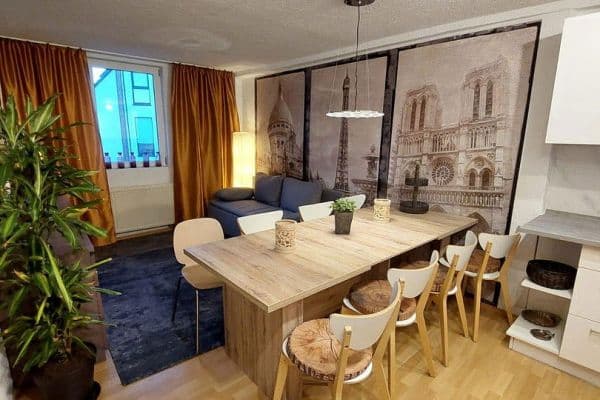 Prenájom bytu 4-izbový 80 m², Fellbach Prenájom bytu 4-izbový 80 m², Fellbach