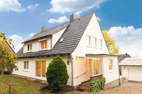 Predaj domu 131 m², pozemek 521 m², Höpenweg 9, Seevetal Predaj domu 131 m², pozemek 521 m², Höpenweg 9, Seevetal