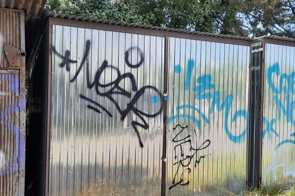 Prenájom garáže 18 m², Jednořadá, Praha Prenájom garáže 18 m², Jednořadá, Praha