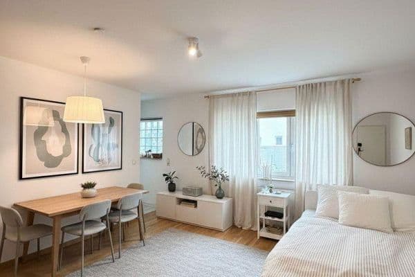 Prenájom bytu 1-izbový 35 m², Laubestraße 1, Leipzig Prenájom bytu 1-izbový 35 m², Laubestraße 1, Leipzig