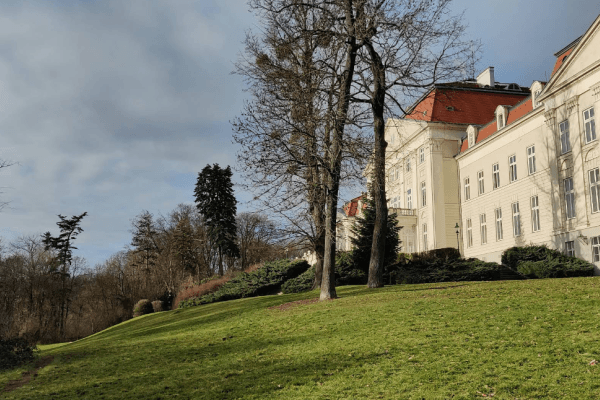 Prenájom bytu 2-izbový 65 m², wien, Viedeň Prenájom bytu 2-izbový 65 m², wien, Viedeň