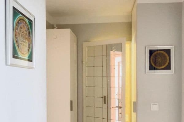 Prenájom bytu 2-izbový 48 m², München, Bavorsko Prenájom bytu 2-izbový 48 m², München, Bavorsko