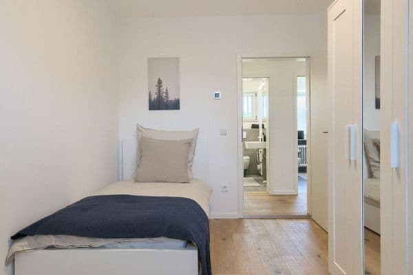 Prenájom bytu 4-izbový 70 m², München, Bavorsko Prenájom bytu 4-izbový 70 m², München, Bavorsko