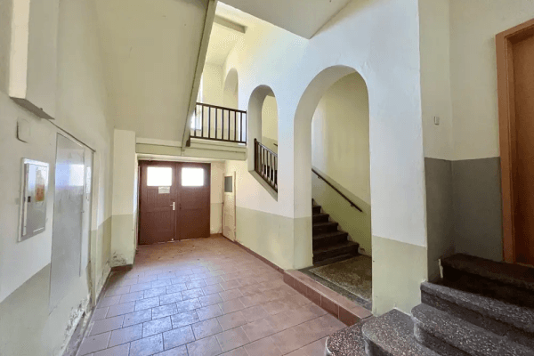 Prenájom bytu 3-izbový 92 m², Ritterstraße 15, Chemnitz, Sasko Prenájom bytu 3-izbový 92 m², Ritterstraße 15, Chemnitz, Sasko