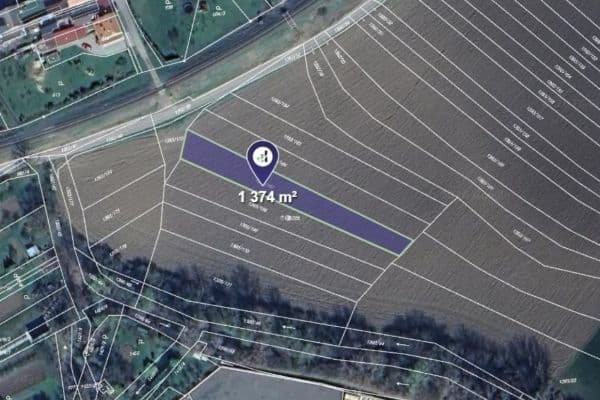 Predaj pozemku 916 m², Petrov Predaj pozemku 916 m², Petrov