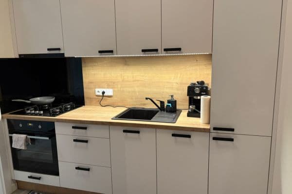 Predaj bytu 2-izbový 66 m², Biskupcova, Praha Predaj bytu 2-izbový 66 m², Biskupcova, Praha