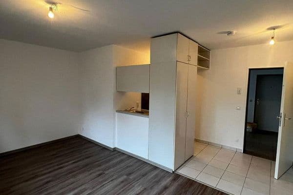 Prenájom bytu 1-izbový 35 m², Mainz Prenájom bytu 1-izbový 35 m², Mainz