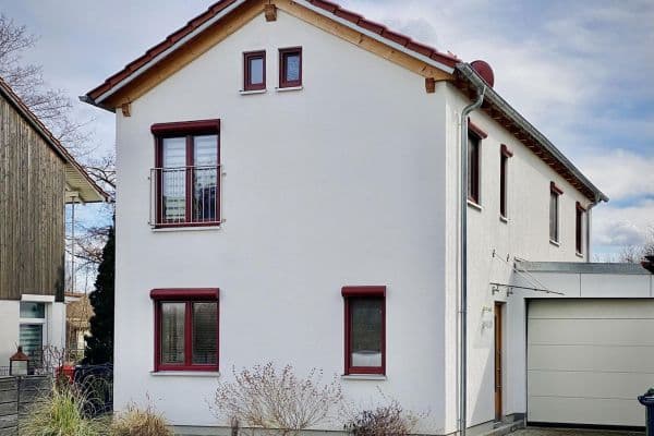 Predaj domu 168 m², pozemek 515 m², Feldkirchen bei München, Bavorsko Predaj domu 168 m², pozemek 515 m², Feldkirchen bei München, Bavorsko