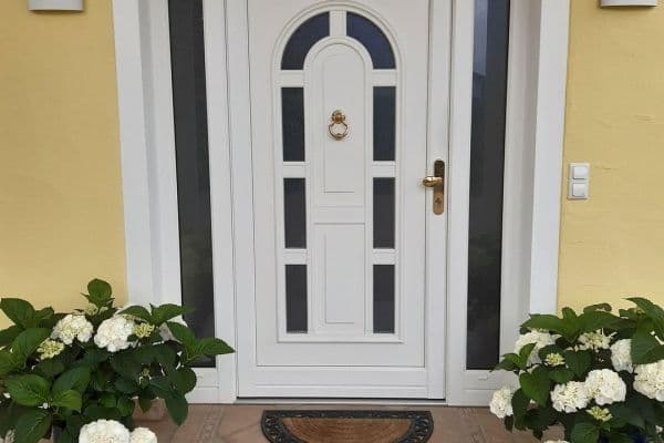 Predaj domu 220 m², pozemek 1.300 m², Bad Griesbach i.Rottal, Bavorsko Predaj domu 220 m², pozemek 1.300 m², Bad Griesbach i.Rottal, Bavorsko