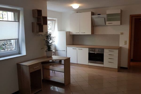 Prenájom bytu 1-izbový 27 m², Freiburg, Bádensko-Wurttembersko Prenájom bytu 1-izbový 27 m², Freiburg, Bádensko-Wurttembersko