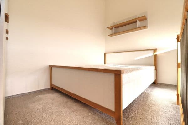 Prenájom bytu 2-izbový 39 m², Herejkova, Prenájom bytu 2-izbový 39 m², Herejkova,