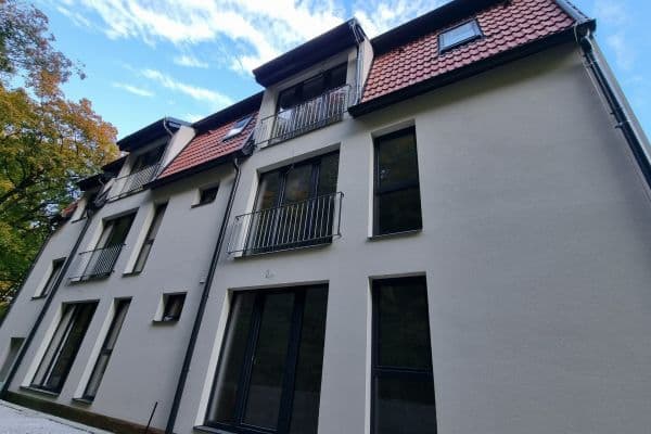 Prenájom bytu 2-izbový 40 m², Pod Stárkou, Praha Prenájom bytu 2-izbový 40 m², Pod Stárkou, Praha