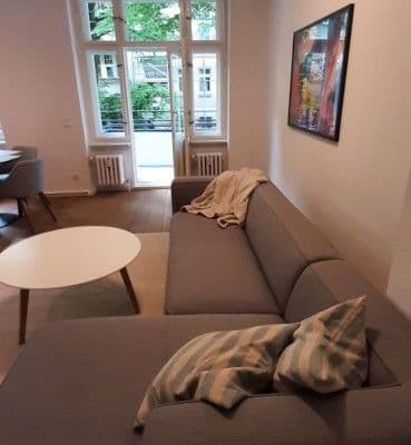 Prenájom bytu 2-izbový 67 m², Konradinstraße 28, Berlin, Berlín Prenájom bytu 2-izbový 67 m², Konradinstraße 28, Berlin, Berlín