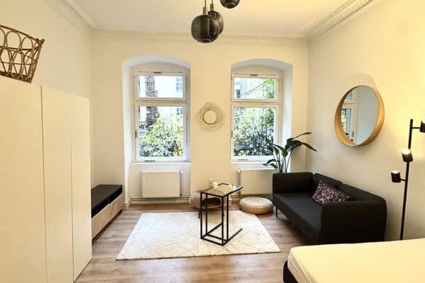 Prenájom bytu 1-izbový 35 m², Winstrasse 5, Berlin Prenájom bytu 1-izbový 35 m², Winstrasse 5, Berlin