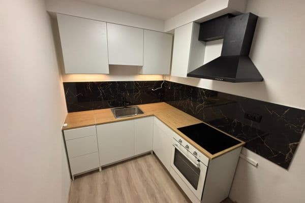 Prenájom bytu 2-izbový 48 m², Příčná, Příbram, Středočeský kraj Prenájom bytu 2-izbový 48 m², Příčná, Příbram, Středočeský kraj