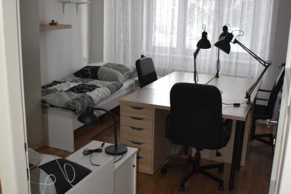 Prenájom bytu 3-izbový 87 m², Botanická, Brno Prenájom bytu 3-izbový 87 m², Botanická, Brno