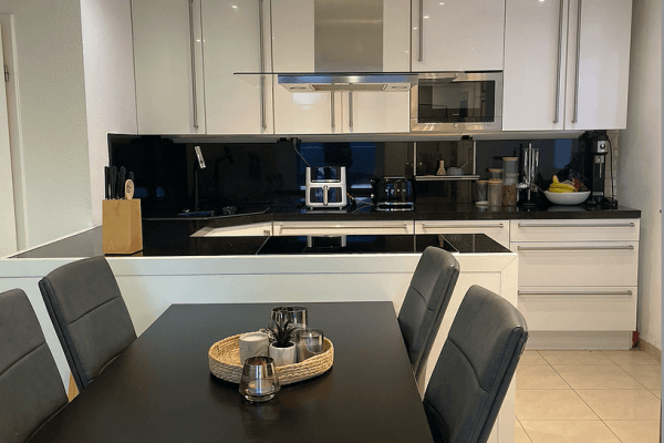 Predaj bytu 5-izbový 112 m², Köln, Severné Porýnie - Westfálsko Predaj bytu 5-izbový 112 m², Köln, Severné Porýnie - Westfálsko