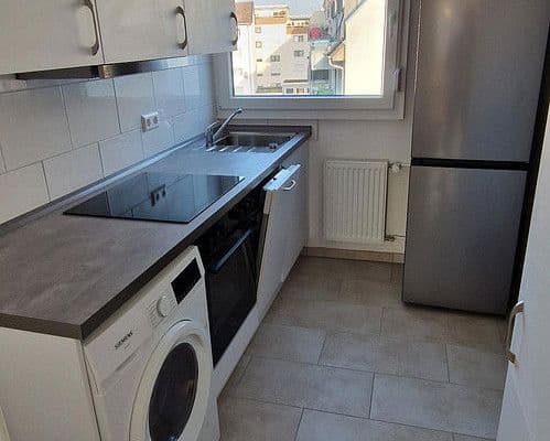 Prenájom bytu 3-izbový 50 m², Bibienastraße, Mannheim Prenájom bytu 3-izbový 50 m², Bibienastraße, Mannheim