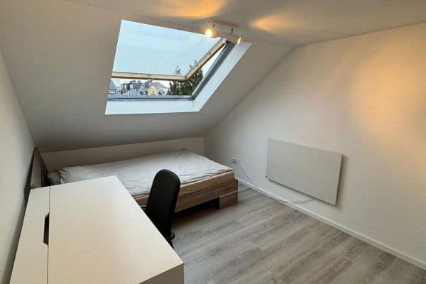 Prenájom bytu 3-izbový 20 m², Frankfurt am Main Prenájom bytu 3-izbový 20 m², Frankfurt am Main