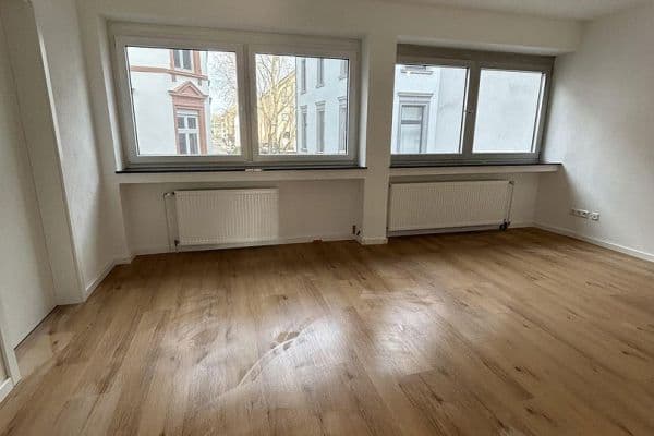 Prenájom bytu 3-izbový 91 m², Trier Prenájom bytu 3-izbový 91 m², Trier