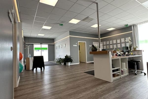 Predaj nebytového priestoru 450 m², Tulpenstr. 2-4, Dietzenbach, Hesensko Predaj nebytového priestoru 450 m², Tulpenstr. 2-4, Dietzenbach, Hesensko