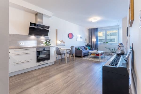 Prenájom bytu 2-izbový 54 m², Honzíkova, Praha Prenájom bytu 2-izbový 54 m², Honzíkova, Praha