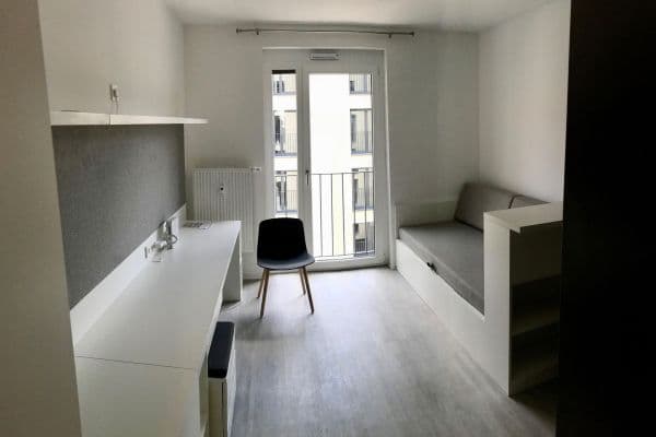 Prenájom bytu 1-izbový 20 m², Koloniestr 11-12, Berlin, Berlín Prenájom bytu 1-izbový 20 m², Koloniestr 11-12, Berlin, Berlín