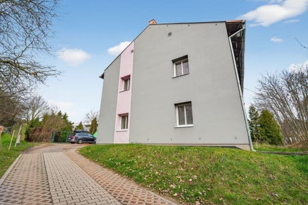 Predaj bytu 3-izbový 68 m², Letecká, Libčice nad Vltavou Predaj bytu 3-izbový 68 m², Letecká, Libčice nad Vltavou