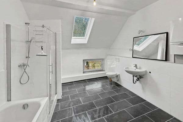 Prenájom bytu 3-izbový 73 m², Wuppertal Prenájom bytu 3-izbový 73 m², Wuppertal