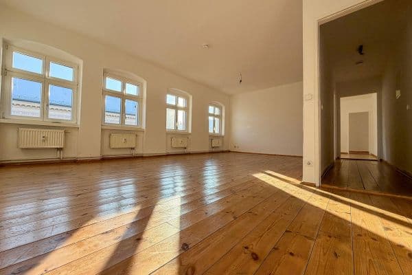 Predaj bytu 3-izbový 92 m², Berlin, Berlín Predaj bytu 3-izbový 92 m², Berlin, Berlín