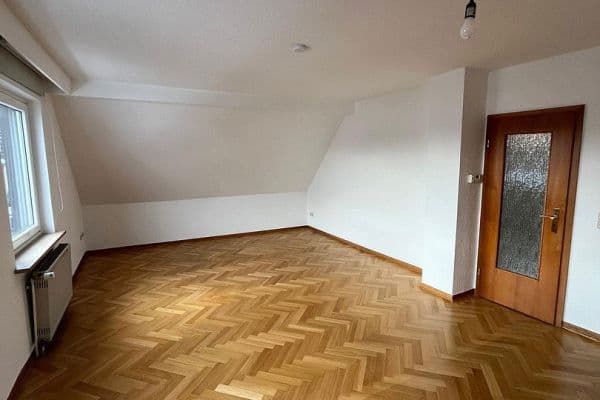 Prenájom bytu 3-izbový 60 m², Moers Prenájom bytu 3-izbový 60 m², Moers