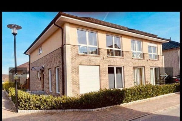 Predaj domu 140 m², pozemek 280 m², Am Rosenmühlenbach 1A, Bissendorf Predaj domu 140 m², pozemek 280 m², Am Rosenmühlenbach 1A, Bissendorf