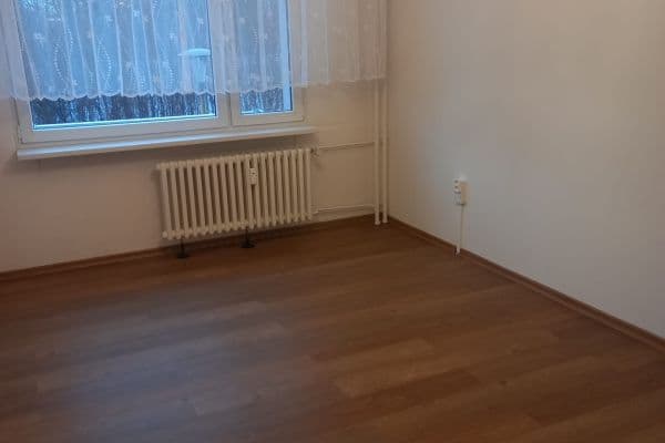 Prenájom bytu 2-izbový 45 m², V Malém háji, Odolena Voda Prenájom bytu 2-izbový 45 m², V Malém háji, Odolena Voda