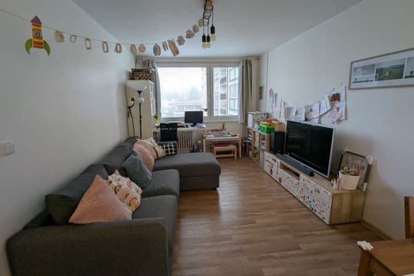 Prenájom bytu 2-izbový 56 m², Tavolníková, Praha Prenájom bytu 2-izbový 56 m², Tavolníková, Praha